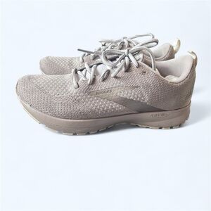 Brooks  Women's Sneakers Silver size 9.5